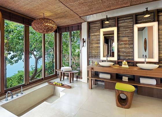 Six Senses Samui - Badbeispiel Oceanfront Poll Villa Suite (Zimmercodierung WB5)