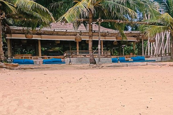 Saree Samui