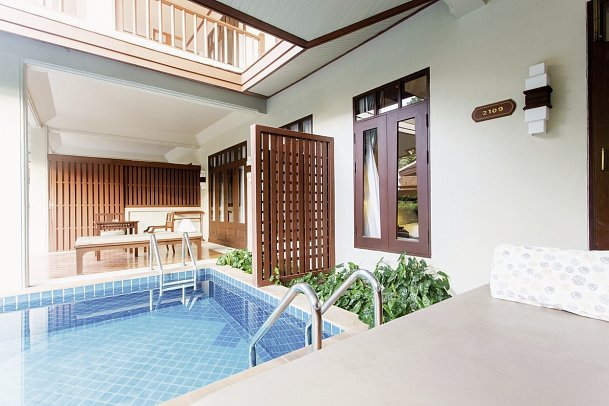 Samui Buri Beach Resort - Wohnbeispiel Deluxe Pool Access (Zimmercodierung UDQ)