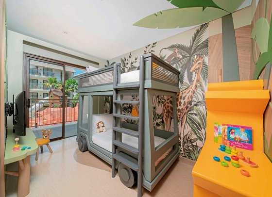 Holiday Inn Resort Samui Bophut Beach - Wohnbeispiel Suite Kids Theme Playground View (Zimmercodierung WI2)