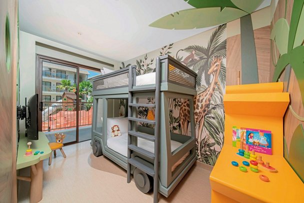 Holiday Inn Resort Samui Bophut Beach - Wohnbeispiel Suite Kids Theme Playground View (Zimmercodierung WI2)