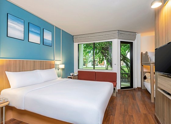 Ibis Samui Bophut - Wohnbeispiel Family Room Connecting (Zimmercodierung FV1)