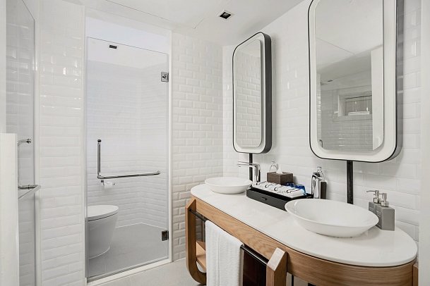 Meliá Koh Samui - Badbeispiel The Level Boat Suite Seaview (Zimmercodierung WLM)