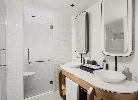 Meliá Koh Samui - Badbeispiel The Level Boat Suite Seaview (Zimmercodierung WLM)