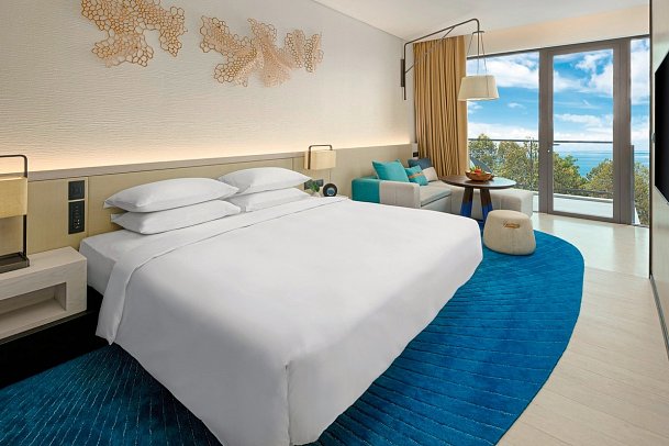 Hyatt Regency Koh Samui - Wohnbeispiel 1 King Bed/2 Twin Beds Partial Ocean View (Zimmercodierung US2)