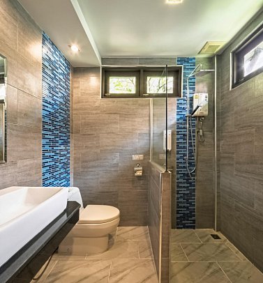 Phangan Bayshore Resort - Badbeispiel Deluxe Cottage (Zimmercodierung UD2)