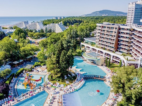 Flamingo Grand Hotel & Spa