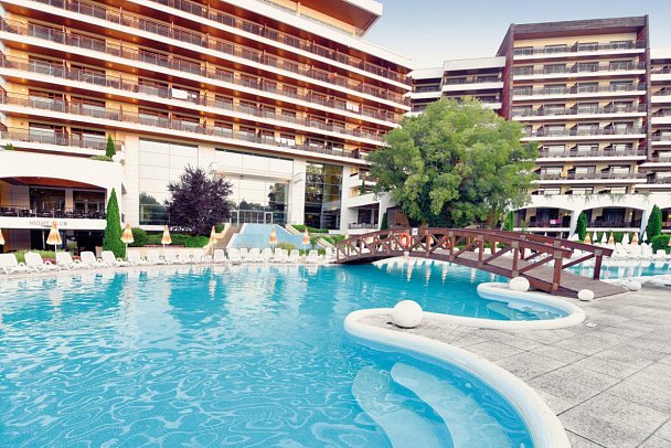 Flamingo Grand Hotel & Spa