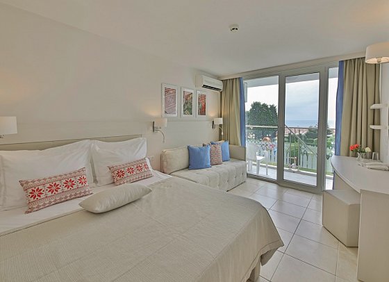 Kaliakra Mare - Wohnbeispiel Doppelzimmer seitl. Meerblick (Zimmercodierungen DBN, DCN & D1N)
