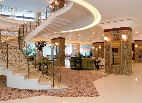 The Palace Hotel