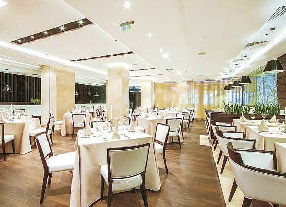International Hotel Casino & Tower Suites
