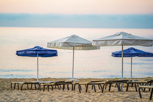 HVD Viva Club Hotel - Hoteleigener Strandabschnitt