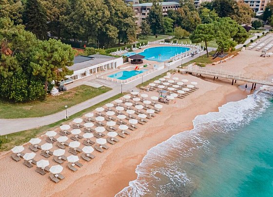 HVD Viva Club Hotel - Hoteleigener Strandabschnitt