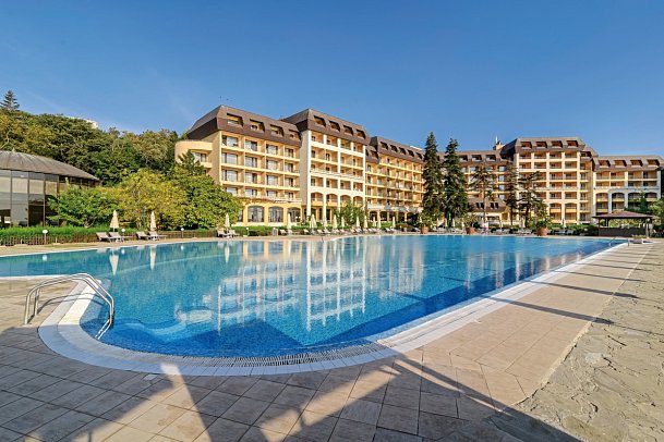 HVD Riviera Beach Hotel