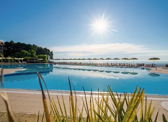 HVD Riviera Beach Hotel