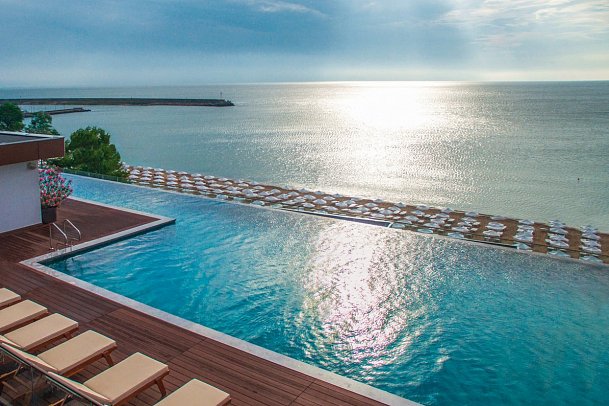 GRIFID Encanto Beach