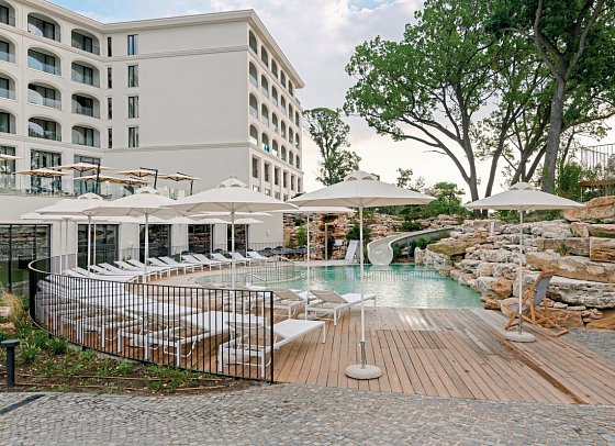 Ensana Aquahouse Health Spa Hotel