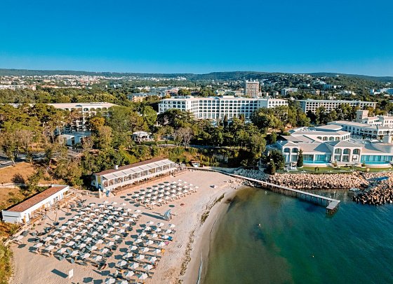 Ensana Aquahouse Health Spa Hotel