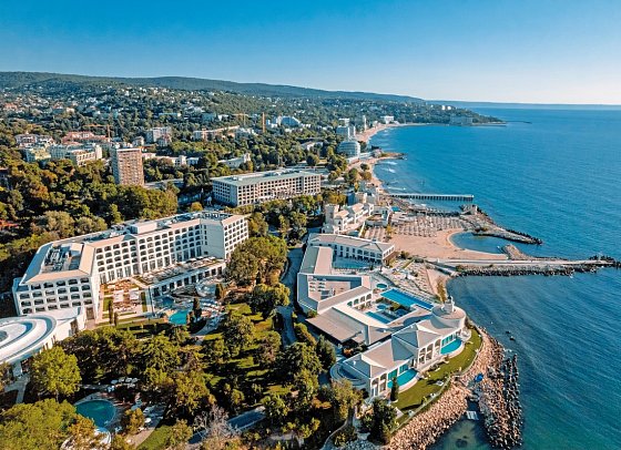 Ensana Aquahouse Health Spa Hotel