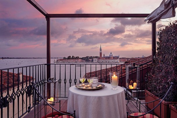 Hotel Metropole