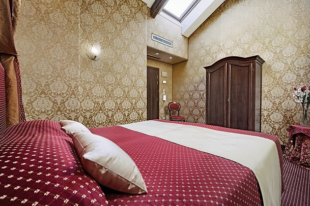 Hotel Pausania - Wohnbeispiel Doppelzimmer (Zimmercodierung DB1)