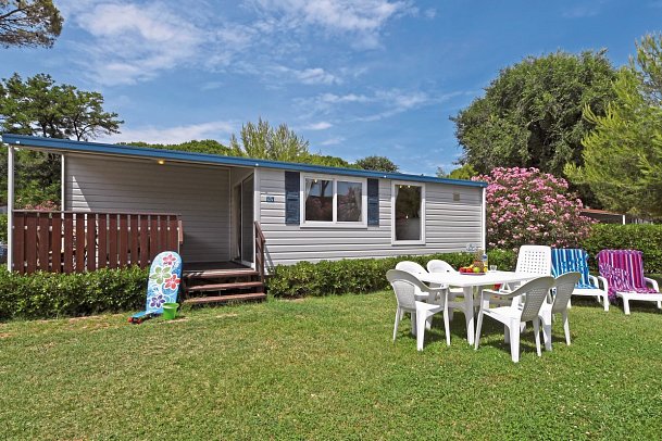 Camping Pino Mare - Wohnbeispiel Mobilheim Gold (Zimmercodierung CB3)