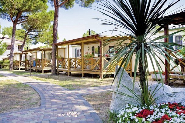 Vela Blu Camping Village - Wohnbeispiel Mobilheim (Zimmercodierungen CB1 & CB2)