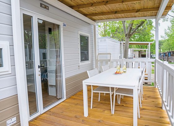 Camping Residence Village (by Happy Camp) - Wohnbeispiel Mobilheim Happy Relax (Zimmercodierungen CG1 & CG2)