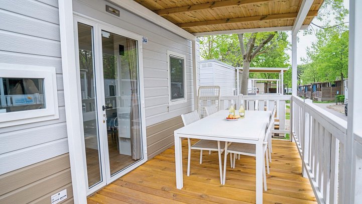 Camping Residence Village (by Happy Camp) - Wohnbeispiel Mobilheim Happy Relax (Zimmercodierungen CG1 & CG2)