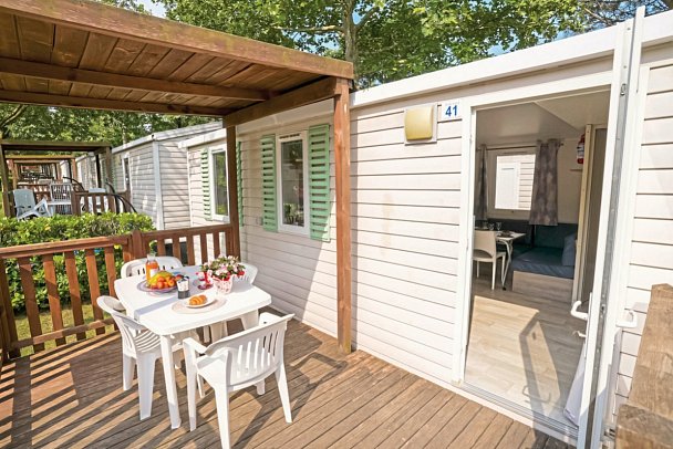 Villaggio San Francesco (by Happy Camp) - Wohnbeispiel Mobilheim Happy Premium (Zimmercodierung CM1)