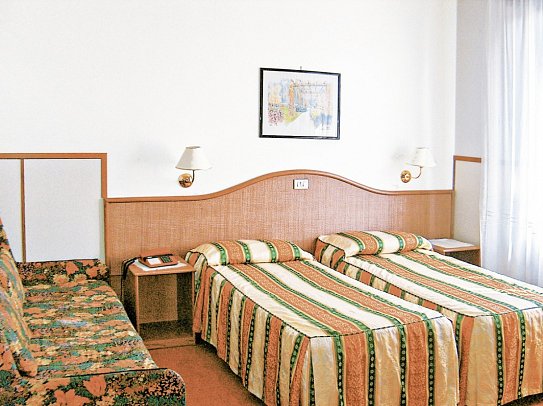 Harry's - Wohnbeispiel Doppelzimmer Standard (Zimmercodierung DG1)