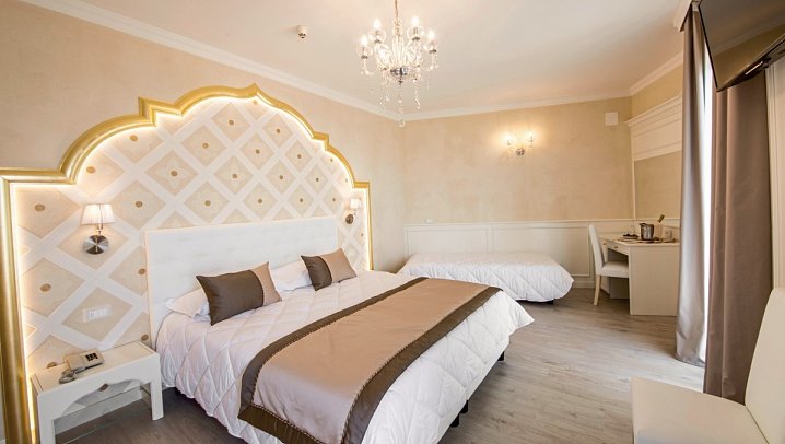 Luxor & Cairo The Beach Resort - Wohnbeispiel Juniorsuite (Zimmercodierungen J1N & J1M)