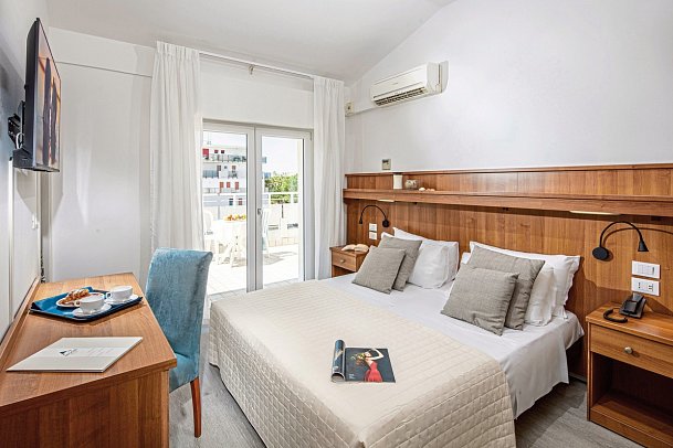 Pigalle - Wohnbeispiel Doppelzimmer Standard Relax (Zimmercodierung DG1)