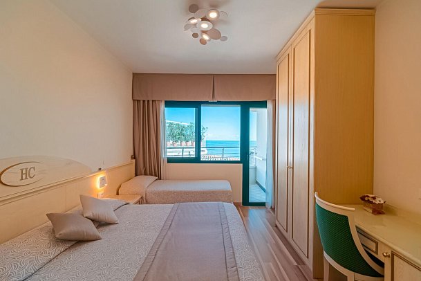Carlton - Wohnbeispiel Doppelzimmer seitl. Meerblick (Zimmercodierung DBN)