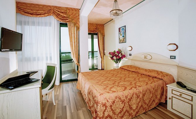 Carlton - Wohnbeispiel Doppelzimmer seitl. Meerblick (Zimmercodierungen DBN & TB1)