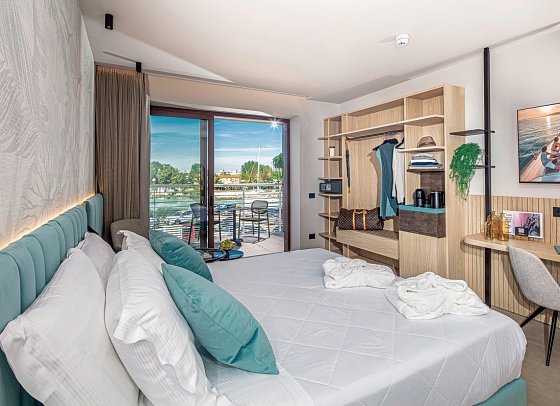 San Giorgio Resort - Wohnbeispiel Juniorsuite River (Zimmercodierung JB1)