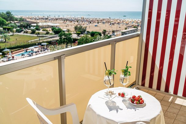 Excelsior - Beispiel Balkon Doppelzimmer Superior (Zimmercodierung DSN)