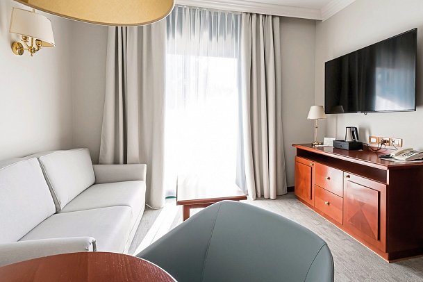 Mediterranee Family & Spa Hotel - Wohnbeispiel Suite (Zimmercodierungen WB1, WS1 & WI2)