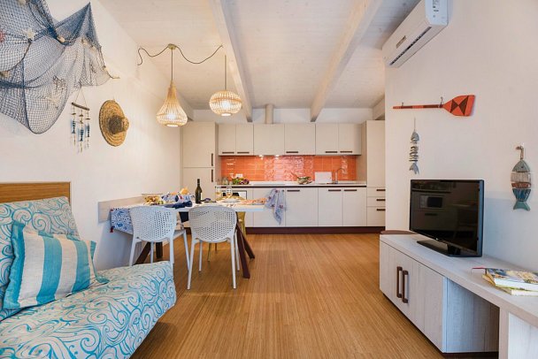 Lino delle Fate Eco Village Resort - Wohnbeispiel Appartement Pino Nero (Zimmercodierungen AB1 & AB2)