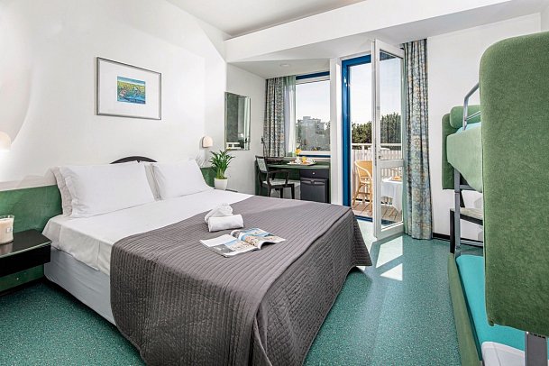 Medusa Splendid - Wohnbeispiel Vierbettzimmer (Zimmercodierung RB1)