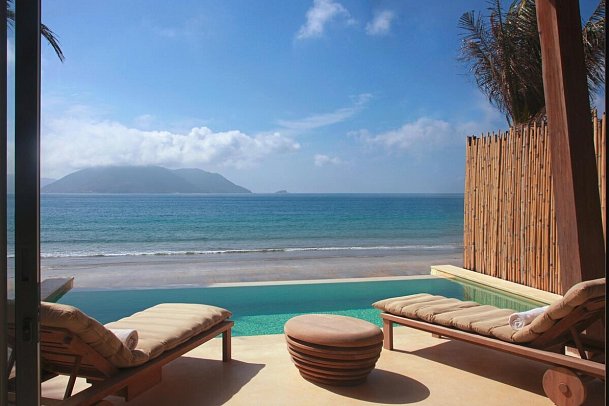 Six Senses Con Dao - Wohnbeispiel Beachfront Deluxe Pool Villa (Zimmercodierung VDO)