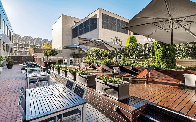 Hotel Ilunion Valencia 3