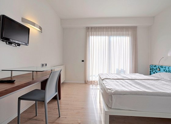 Villa Stella - Wohnbeispiel Doppelzimmer A. Board Haupthaus (Zimmercodierungen DBU & EB1)