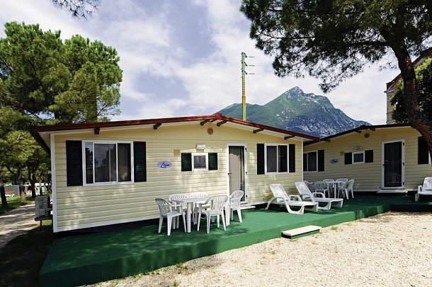 Camping Toscolano - Wohnbeispiel Mobilheim Standard (Zimmercodierungen CB2 & CB3)