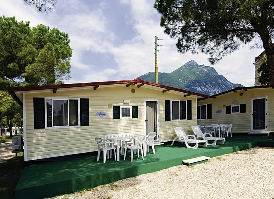 Camping Toscolano - Wohnbeispiel Mobilheim Standard (Zimmercodierungen CB2 & CB3)