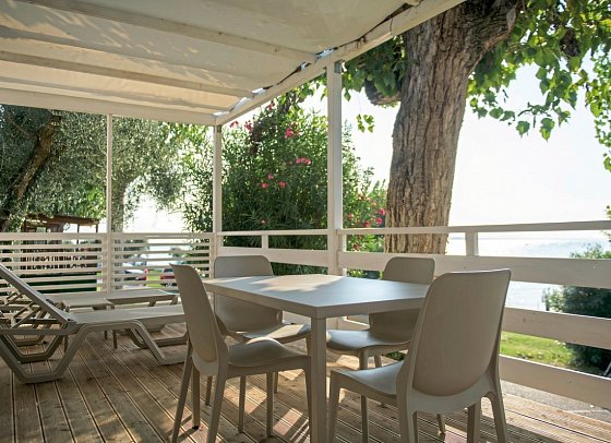 Camping Fontanelle - Wohnbeispiel Mobilhome Villa Jade (Zimmercodierung CB4)