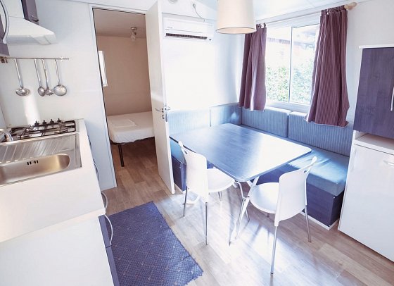 Camping Wien - Wohnbeispiel Maxicaravan (Zimmercodierung OB2)