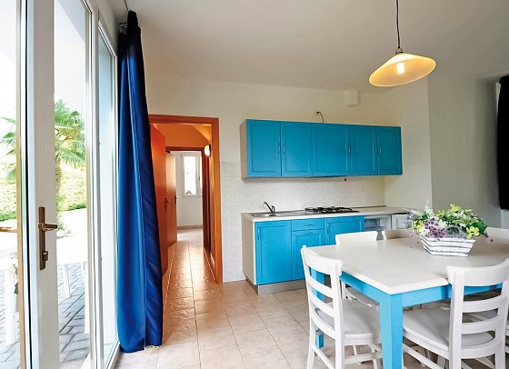 Camping Bella Italia - Wohnbeispiel 2-Zimmer-Appartement Ortensia (Zimmercodierung AB3)