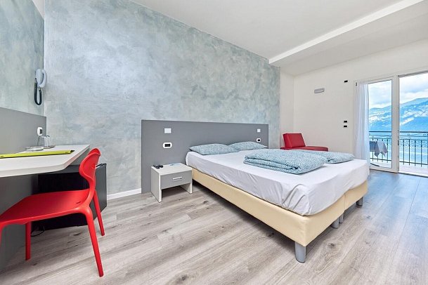 Casa Gagliardi - Wohnbeispiel Doppelzimmer Superior Seeblick (Zimmercodierung DSI)