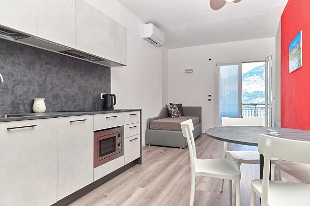 Casa Gagliardi - Wohnbeispiel Juniorsuite Seeblick (Zimmercodierung J1I)